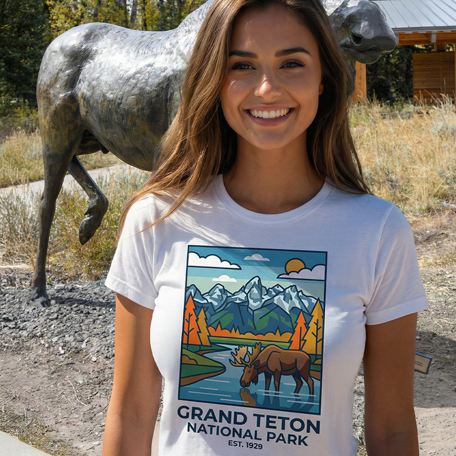Grand Teton – Moose Mosaic - T-Shirt