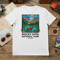 RMNP – Moose Mosaic - T-Shirt